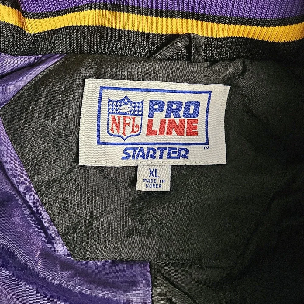 Nfl‎ Pro Line by Starter Vintage Minnesota Vikings Bomber Jacket  XLarge